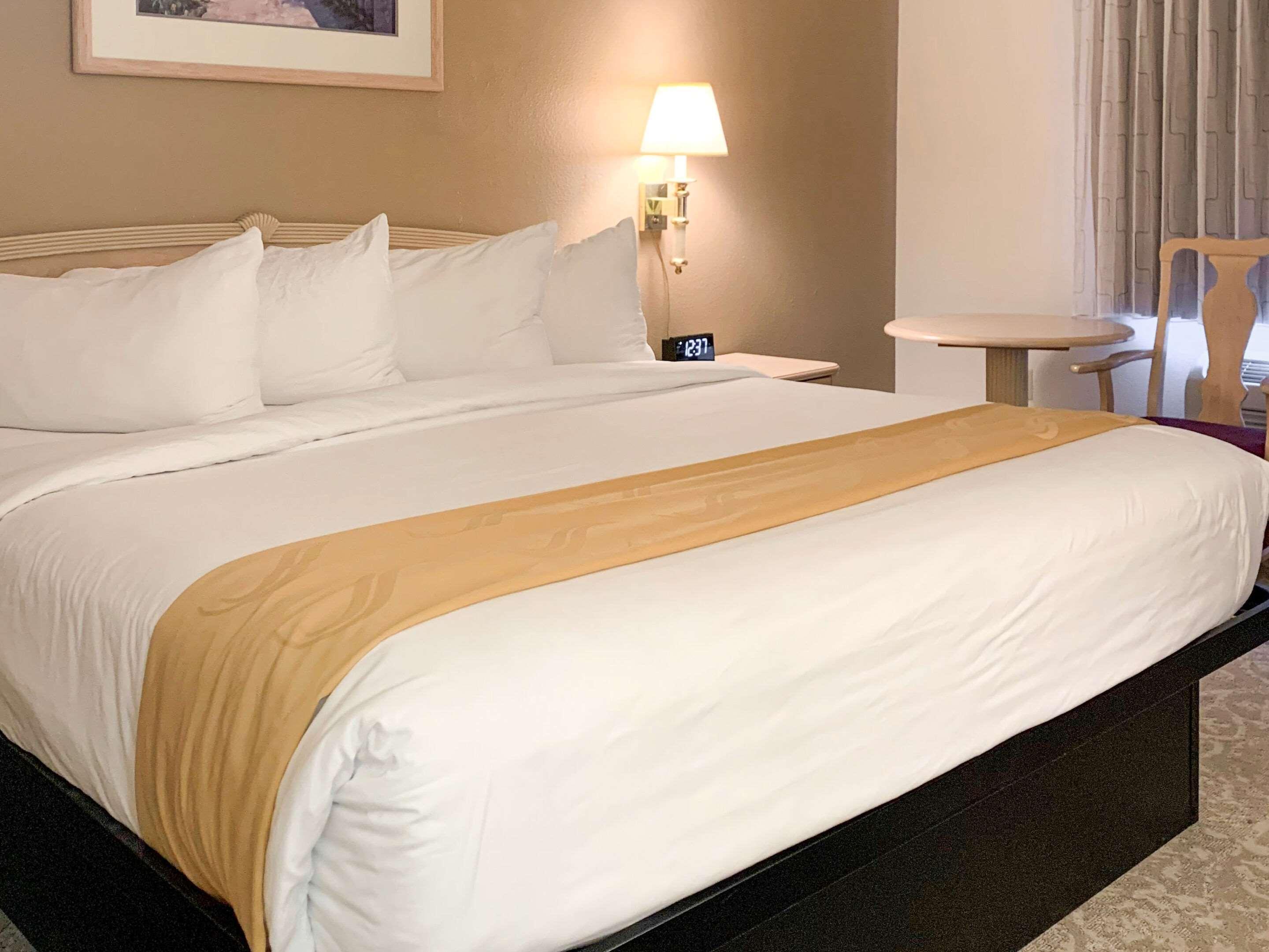 Quality Inn Albuquerque East I-40 Juan Tabo Exit Eksteriør billede