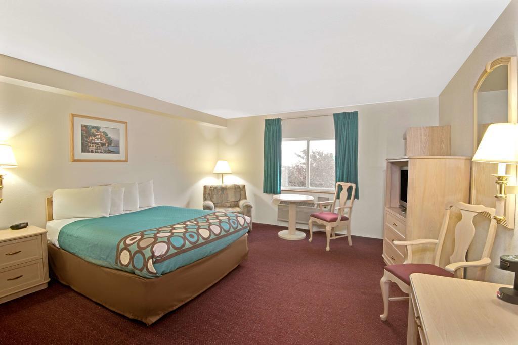Quality Inn Albuquerque East I-40 Juan Tabo Exit Eksteriør billede